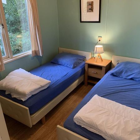 Sfeervolle Chalet Met Terras, H14 De Veldkamp, Epe, Voor 4 Personen Villa Kültér fotó